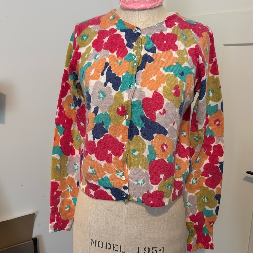 Fossil cardigan